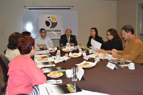 Firman convenio Escuelas Enlace