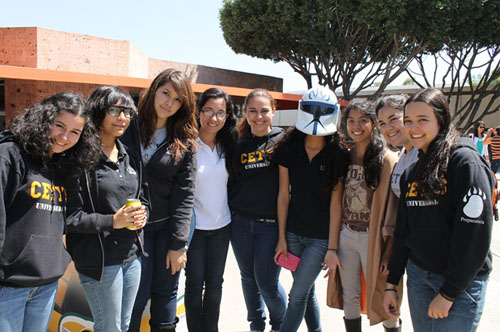 Felicidades estudiantes