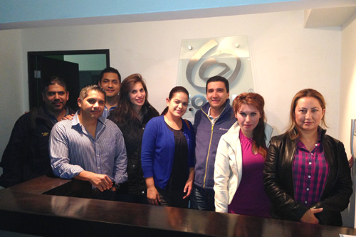Visitan empresa Focus