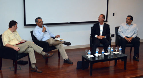 Conocen experiencias de Alta Dirección