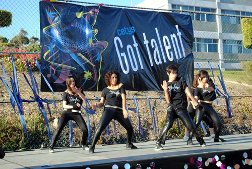 Demuestran su Talento en CETYS Got Talent