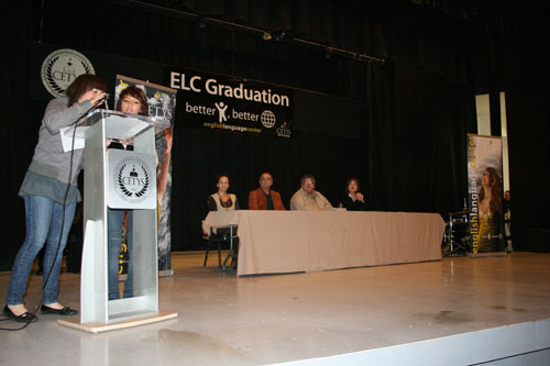 Reciben Diploma Estudiantes de Inglés