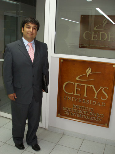 Experto en Juicios Orales, Imparte Clases en CETYS