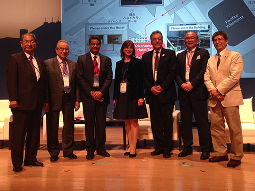 León García participa en trienal de Rectores