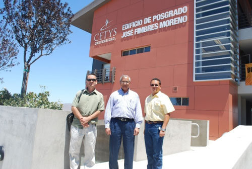Rector de Universidad Hindú Visita CETYS