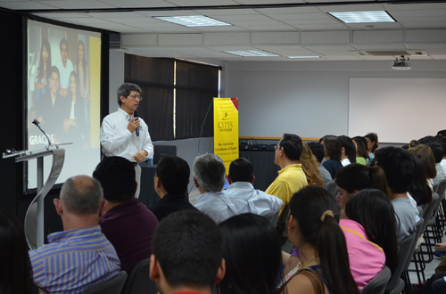Rinde su 4to. Informe de Actividades