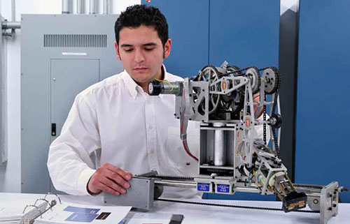Evaluarán programas de Ingeniería