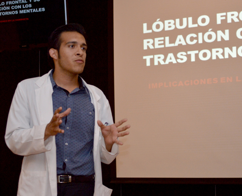 Expone sobre los trastornos mentales