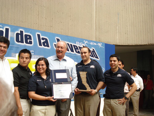 Recibe Premio Estatal al Merito Civico Grupo SELIDER Mexicali