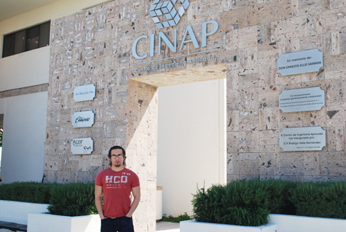 Egresado de CETYS Realizará Doctorado en Óptica
