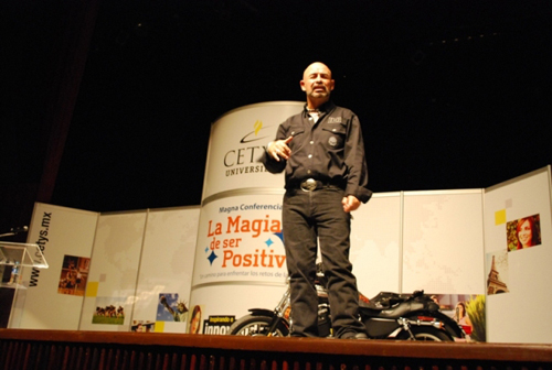 Descubren la Magia de Ser Positivo