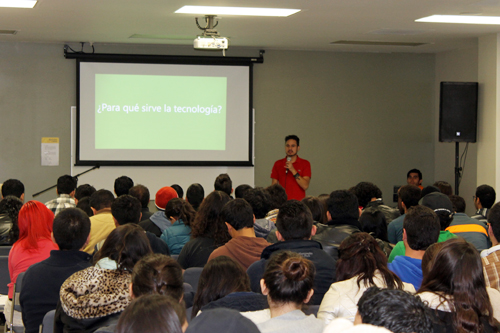 Microsoft visita CETYS