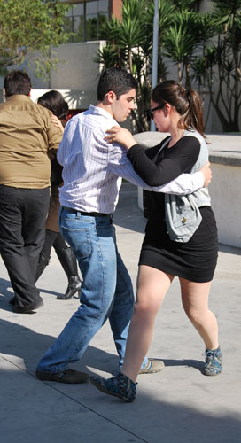 Realizan Milonga en Plaza Cívica