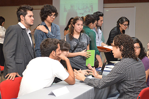 Presentan proyectos en jornada académica