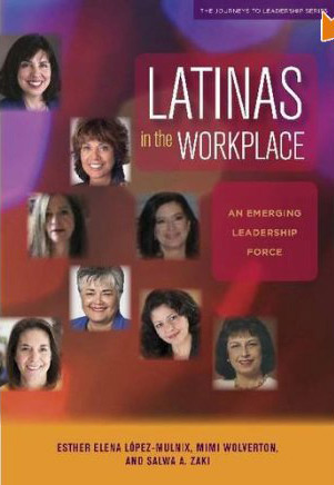 Presenta libro en Universidad de NY