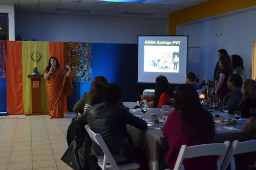 CETYS vive Noche en India