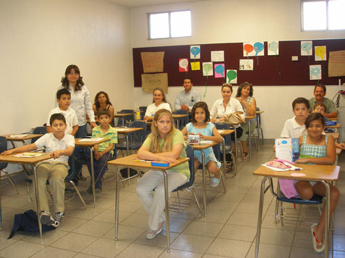 Realizan Open House en Idiomas