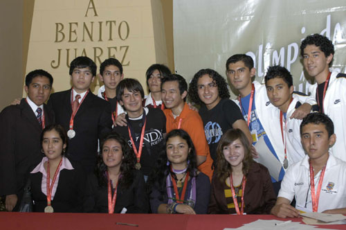 Obtiene Segunda Medalla de Oro Nacional