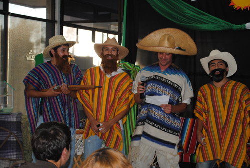 Personifican héroes de la Independencia y Revolución Mexicana