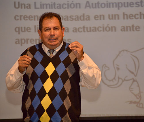 Preparan a futuros líderes empresariales