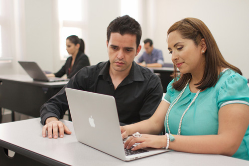 Inician clases alumnos de Posgrado