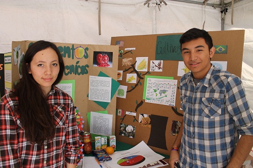 Participan en Expo Química