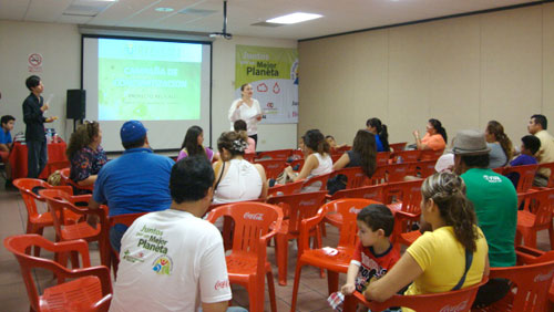Capacitan a empleados de Coca-Cola