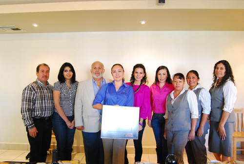 La APEC reconoce a colaboradores