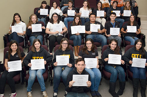 Son bachilleres de alto rendimiento
