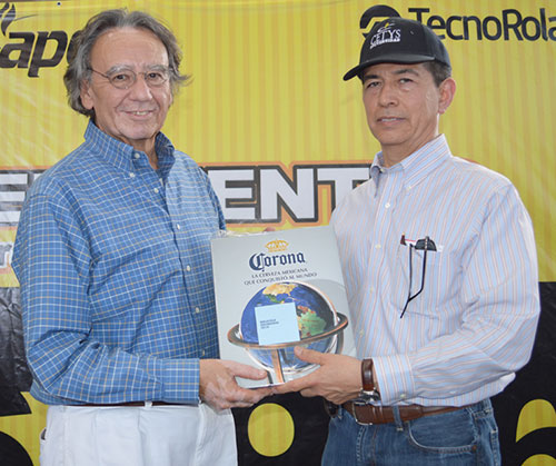 Viven reencuentro egresados de 1966 – 1976