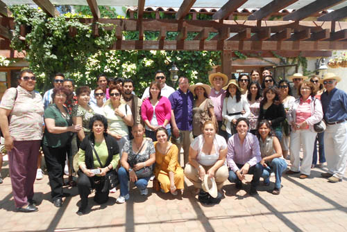 Recorren ruta del vino