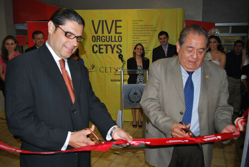 Inauguran Sucursal Bancaria Santander