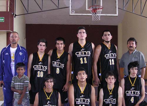 Subcampeones en Baloncesto Varonil