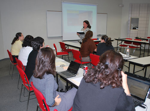 Impulsan Desarrollo de Habilidades Informativas