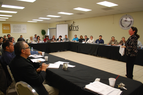 Imparten Taller Competencia Estratégica de la Información