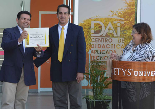 Docentes y alumnos fundadores