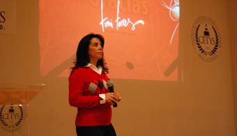 Toni Torres expone el ABC de las relaciones públicas