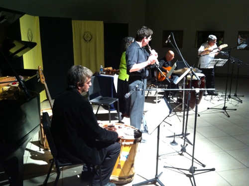 Realizan concierto Resonancias