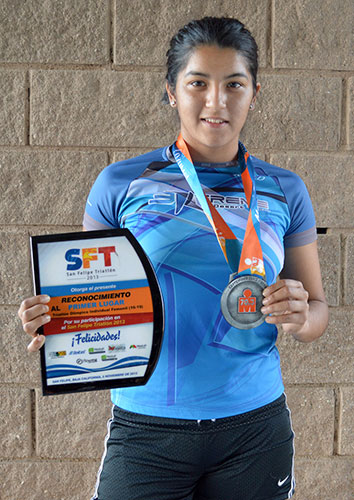 Destaca en Triatlón San Felipe