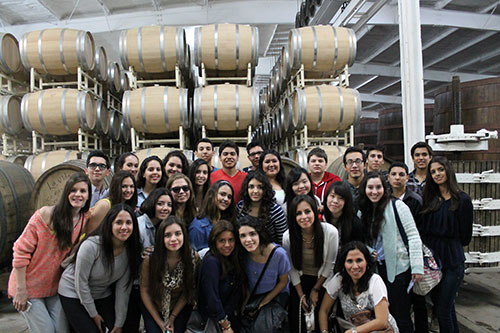 Visitan Valle de Guadalupe y Ensenada