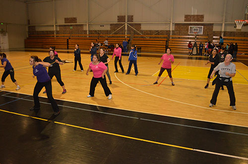 Se ejercitan en Masivo de Zumba