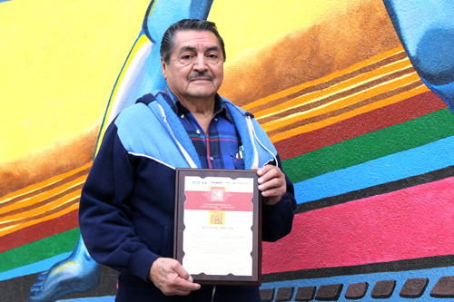 Reconocen a Mtro. Juan Zúñiga