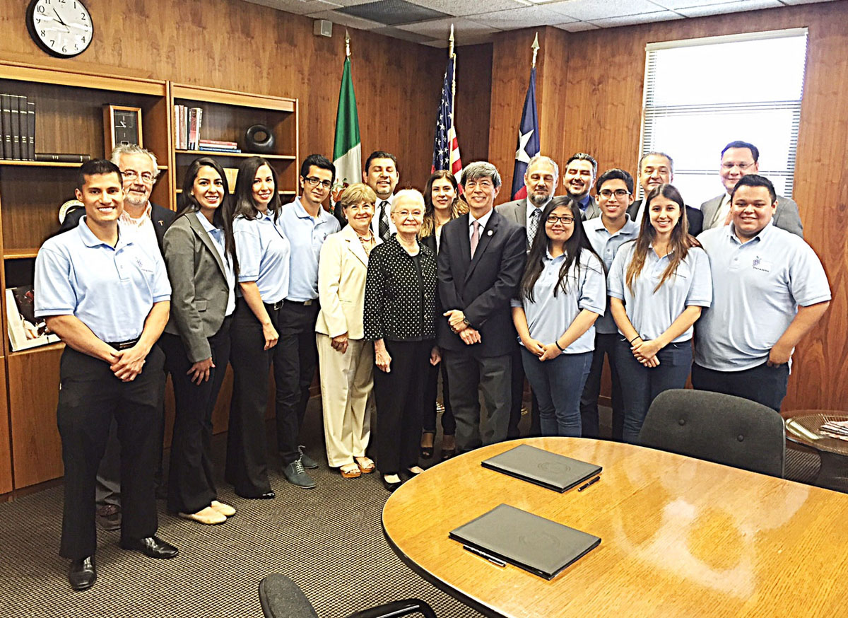 Formalizan alianza con la UTEP