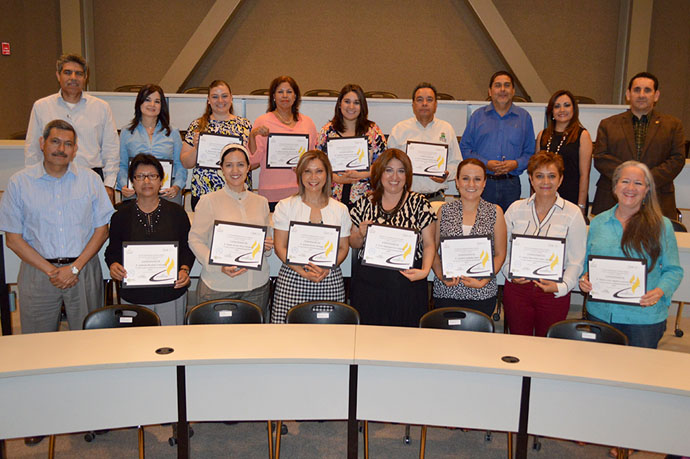 Obtienen Certificación Docente CETYS