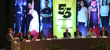 55 años de vivir una pasión que trasciende