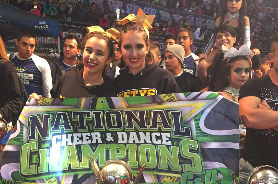 Porristas de la Prepa CETYS son campeonas nacionales