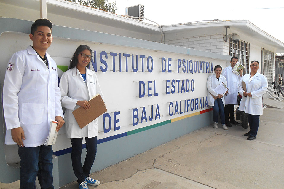 Visitan alumnos Instituto de Psiquiatría