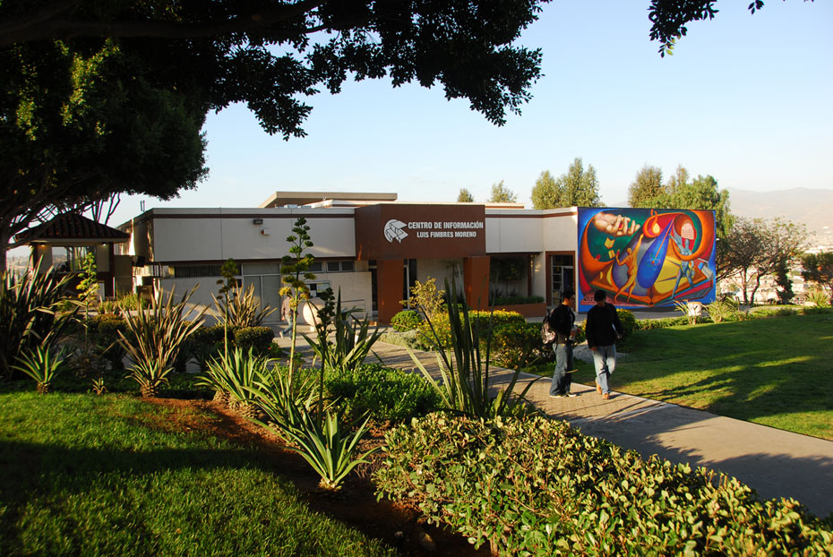 cetys_campusstock1
