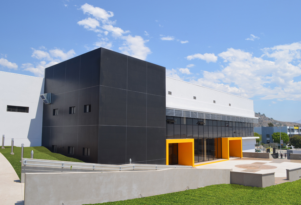 CETYS inaugurará en mejor gimnasio-auditorio de Ensenada