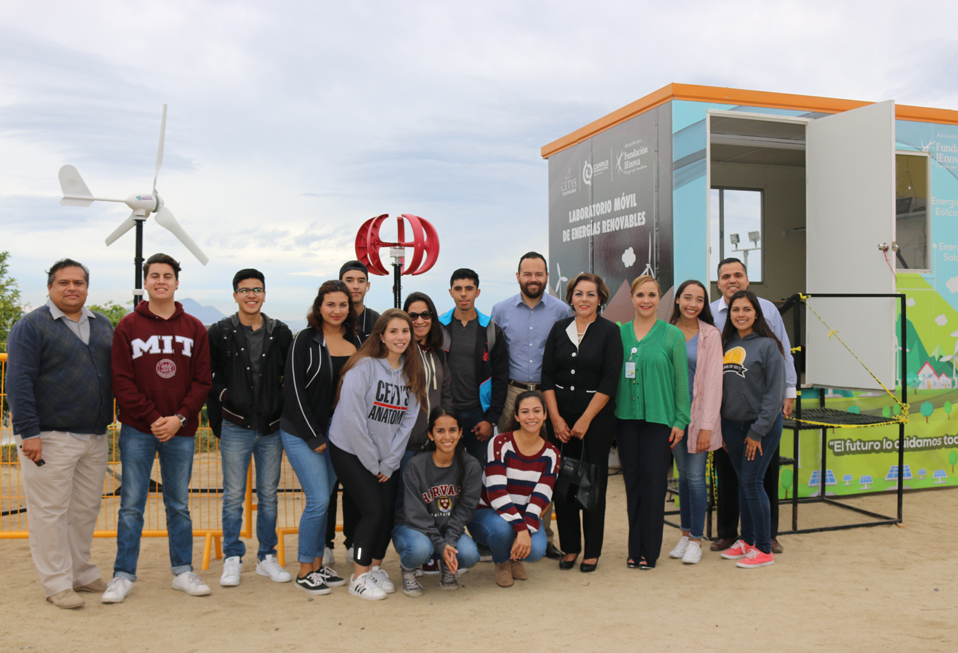 Titular de la Secretaría de Protección al Ambiente visita Laboratorio Móvil en CETYS